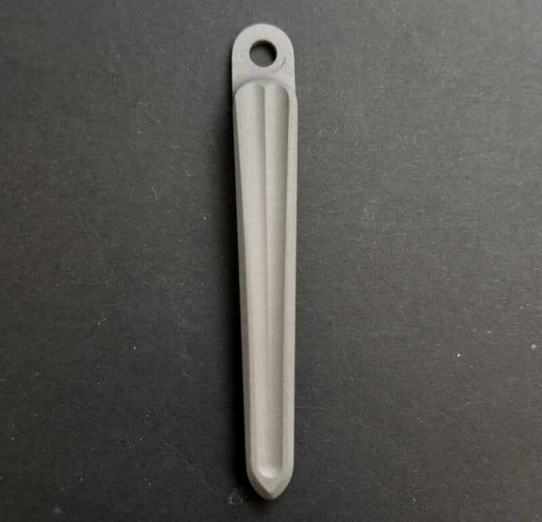 V2 Groove Titanium Clips Millit Knives